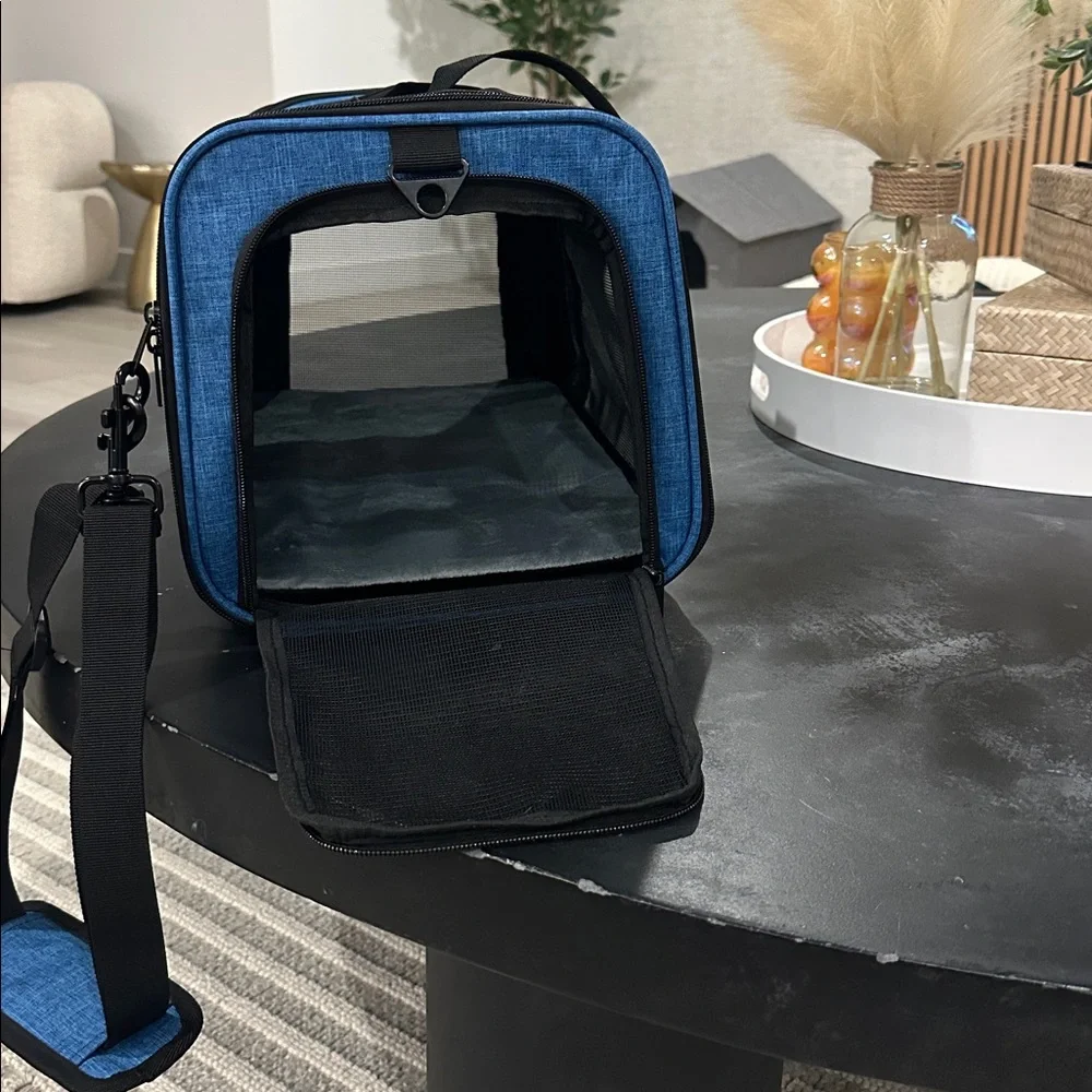 Pet Carrier